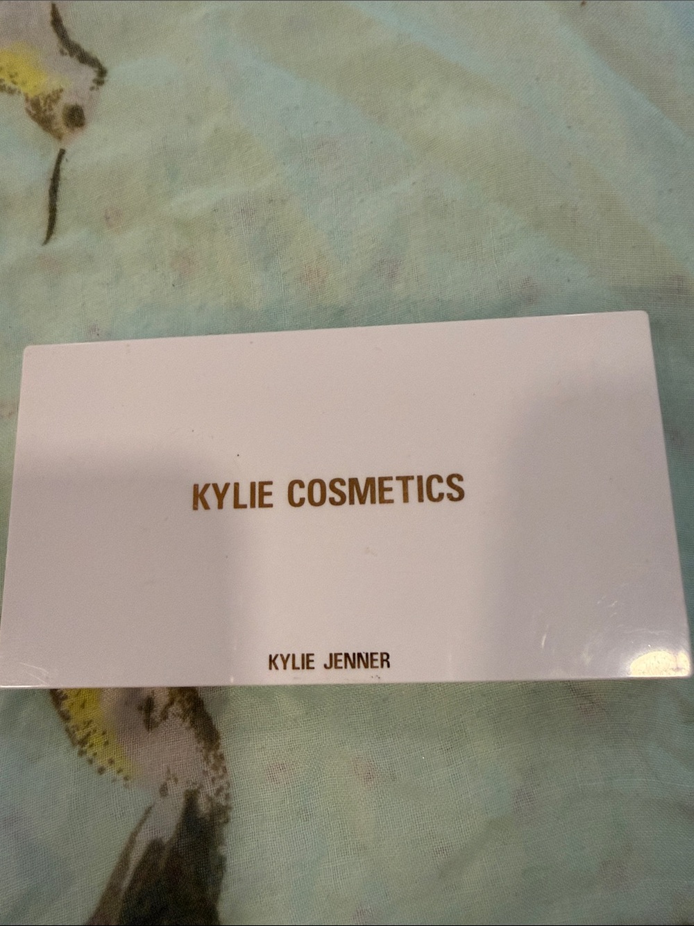 Kylie Cosmetics White Compact Eyeshadow Palette